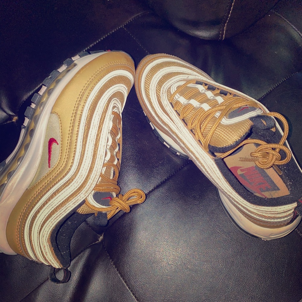 Nike gold 97 Air max